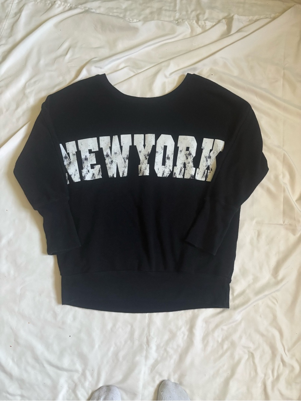 Derek Heart Black Crewneck Sweatshirt with White NEW YORK Graphic